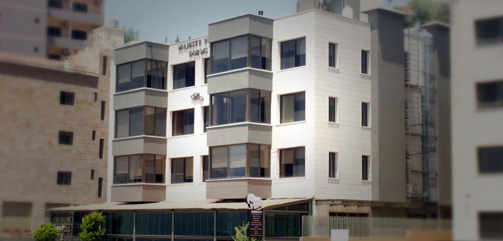 Majesty Villa Dorms