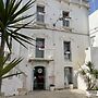 B&B JSuite