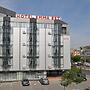 Hotel Emma Est