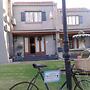 Tuscana Villa Guesthouse