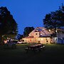 Crabbe Mountain Inn