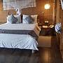 Vintage Cottage