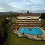 Niagara Hotel Lake Toba & Resorts