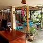 Oasis Hostal Restaurante