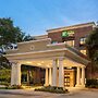 Holiday Inn Express & Suites Mt. Pleasant by IHG