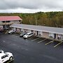 Moonlight Inn and Suites