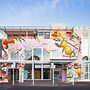 Majestic Minima Hotel