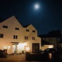 The White Cliffs Hotel