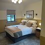 Dalys Inn