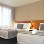 Ventura Inn & Suites Hamilton