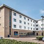 Travelodge Edinburgh Airport Ratho Station