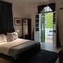 Eden Hotel