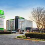 Holiday Inn Newark International Airport by IHG