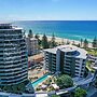 Ambience on Burleigh Beach