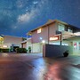Route 66 Motor Inn