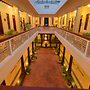 Visalam- Cgh Earth