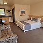 Broadway Motel