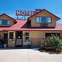 Budget Inn Gladstone By OYO - Portland/Clackamas