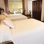 Hotel La Colonia