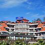 Marigold Sarovar Portico , Shimla. Heated pool & AC Rooms (Resort cott