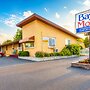 Bay Motel By OYO Bay City