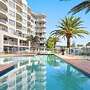 Kirra Beach Apartments