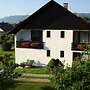 Apartmaji Vidic- Guest House