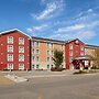 Days Inn & Suites by Wyndham Sherwood Park Edmonton