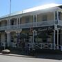 Raglan Harbour View Hotel