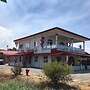Zeedijk Resort Nickerie