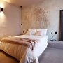 Casa Nostra Luxury Suites