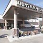 Dunvegan Inn and Suites