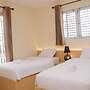 Merlin Hotel
