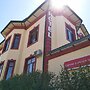 Chinor Garden Hotel