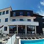Villa Caparica Hostel