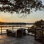 Masaumbezi River Lodge