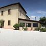 Tenuta La Rosa B&B