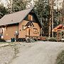67MF- Hot Tub - Pets Ok - BBQ - Sleeps 5