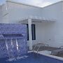 The Pool Villa - Tanuf