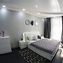 Apartment Luxe on Maslennikova 58