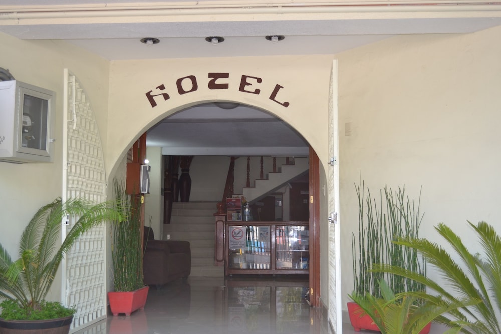 Hotel Real Del Lago
