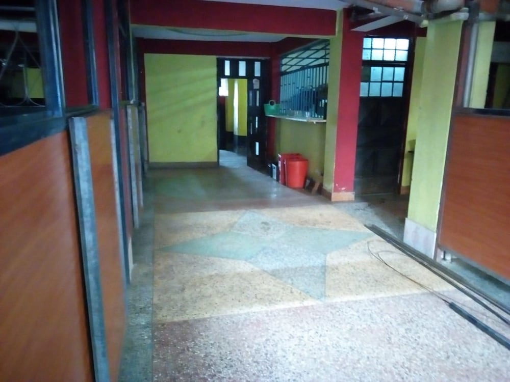 The Plateau Breeze Hotel