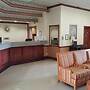 Red Carpet Inn & Suites