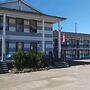 Bay Lake Inn (Frontiersman Motel)