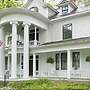 Double Oaks Bed and Breakfast