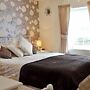 Cottage - Sleeps 3, Parking & Fishing
