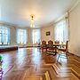 Apartment in the Palace Square