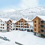 Cristal Lodge by Daddy Pool - TerresenS