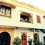 Hotel Kishan Kunj