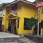 Hotel Kayu Manis